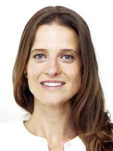 Carolina B Kaufmann Snitcovski